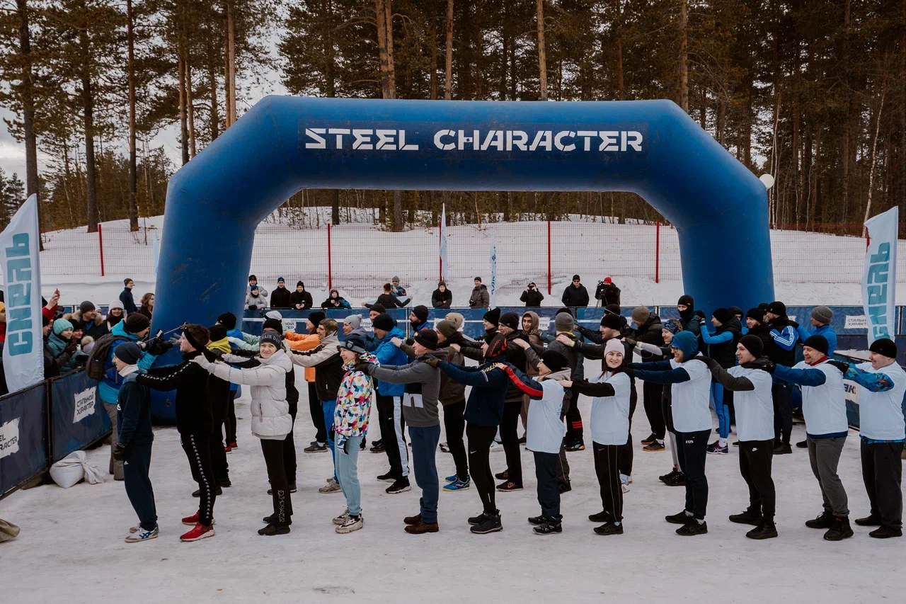 Экстремальный забег «Стальной характер» на Ямале собрал более 400 участников 
